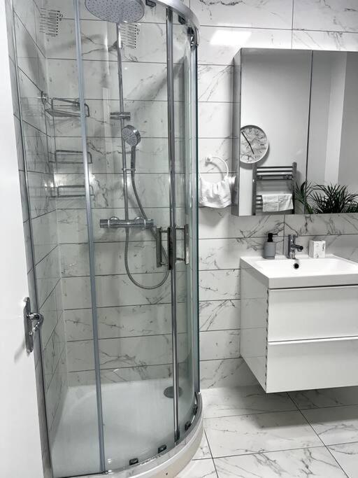 2 Bedroom Flat In Vauxhall, لندن المظهر الخارجي الصورة